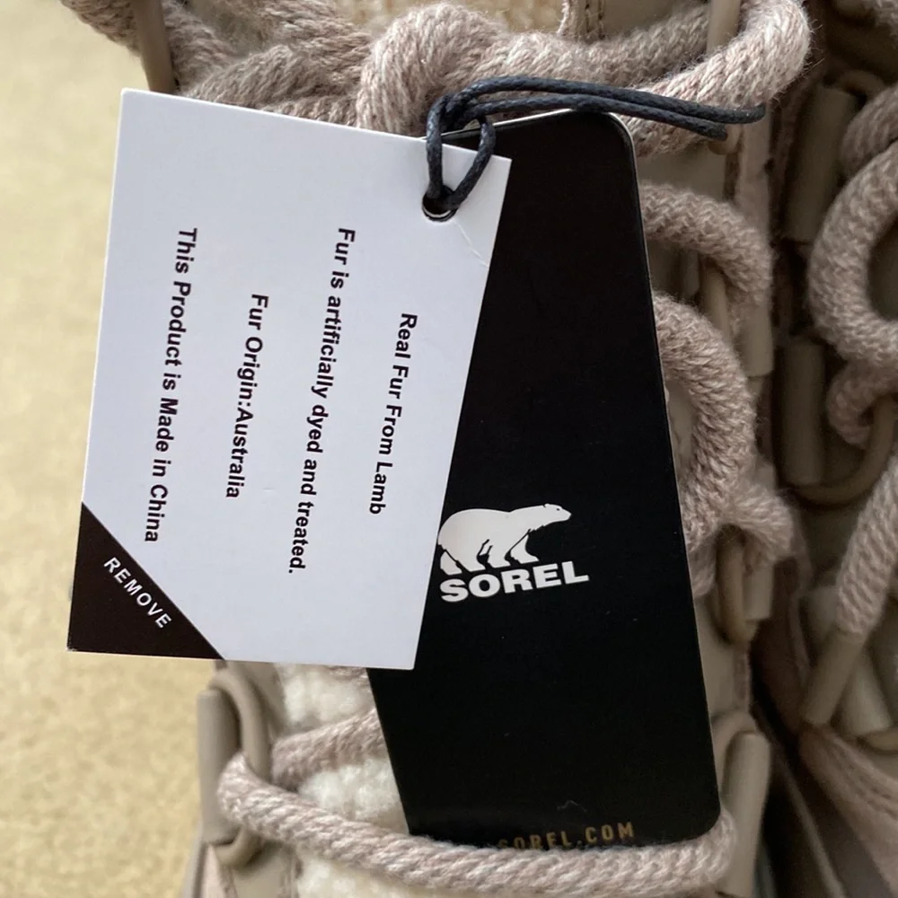 SOREL WOMEN WINTER BOOTS! - Picture 9 of 9